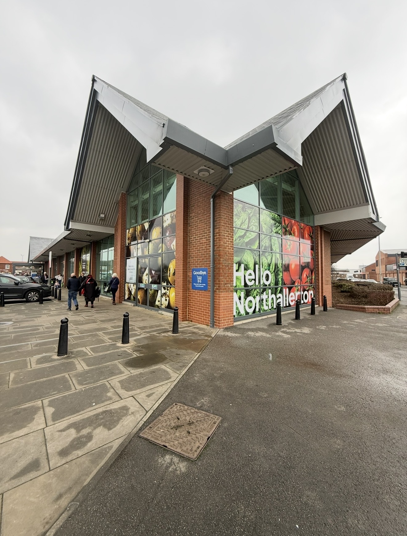 Tesco Northallerton – Commercial Respraying